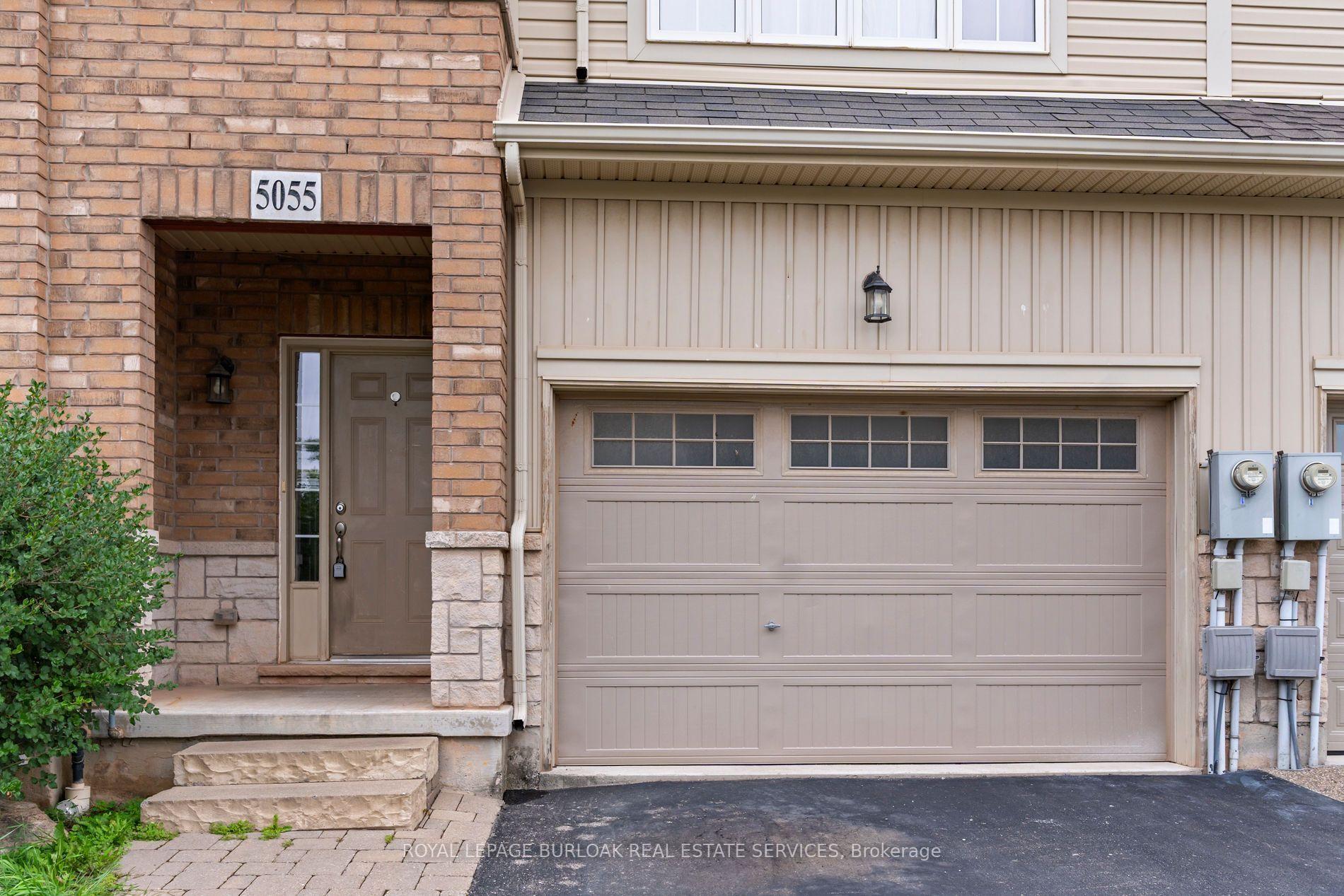 Photo 2 of 5055 Alyssa Drive, Lincoln, Beamsville — HOMEH