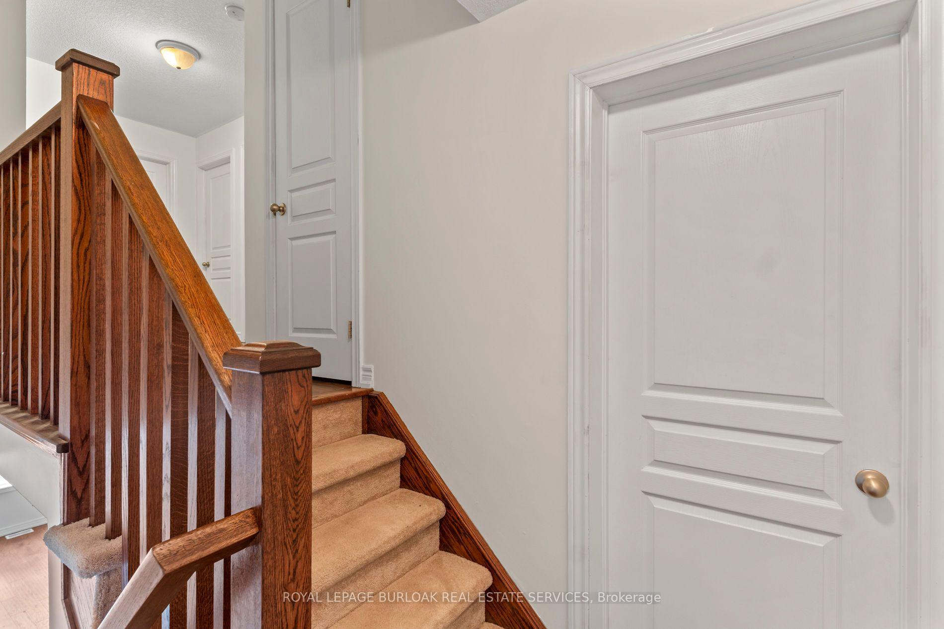 Photo 13 of 5055 Alyssa Drive, Lincoln, Beamsville — HOMEH
