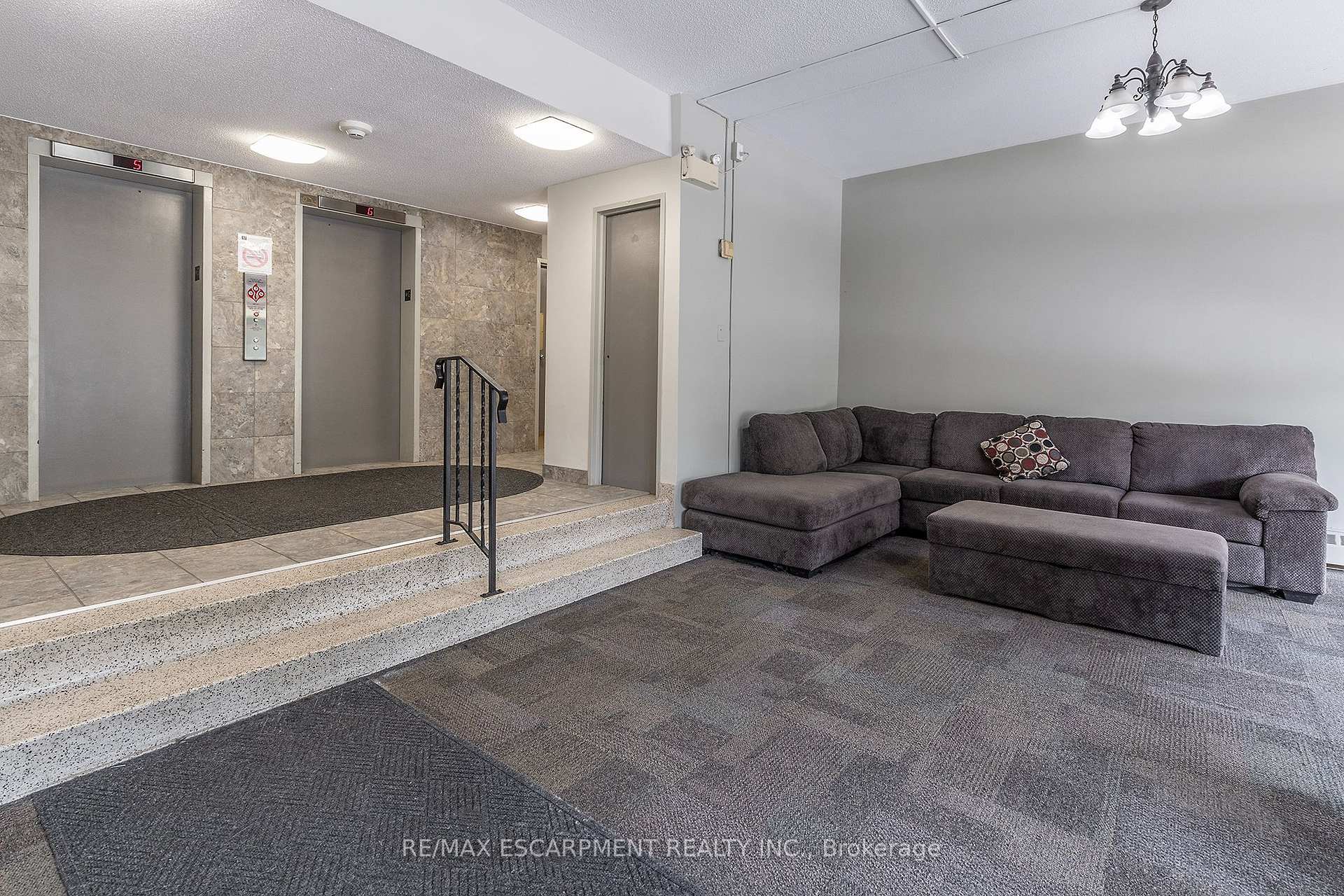 Photo 3 of Unit 307, 1950 Main Street W, Hamilton, Ainslie Wood — HOMEH
