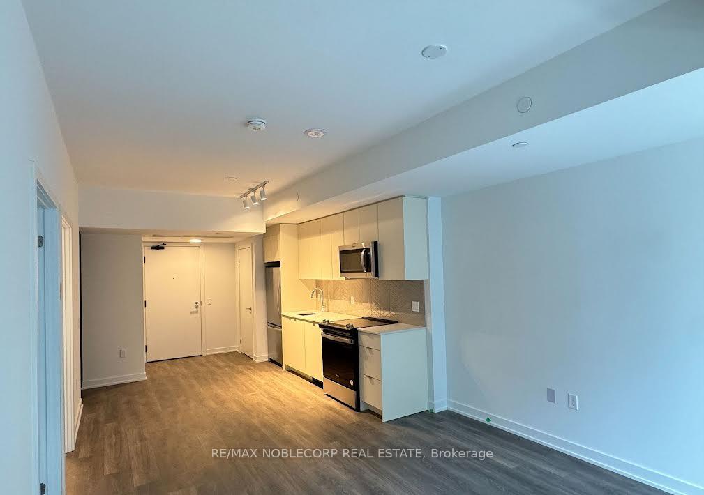 Photo 2 of Unit 337 D, 1614 Charles Street, Whitby, Port Whitby — HOMEH