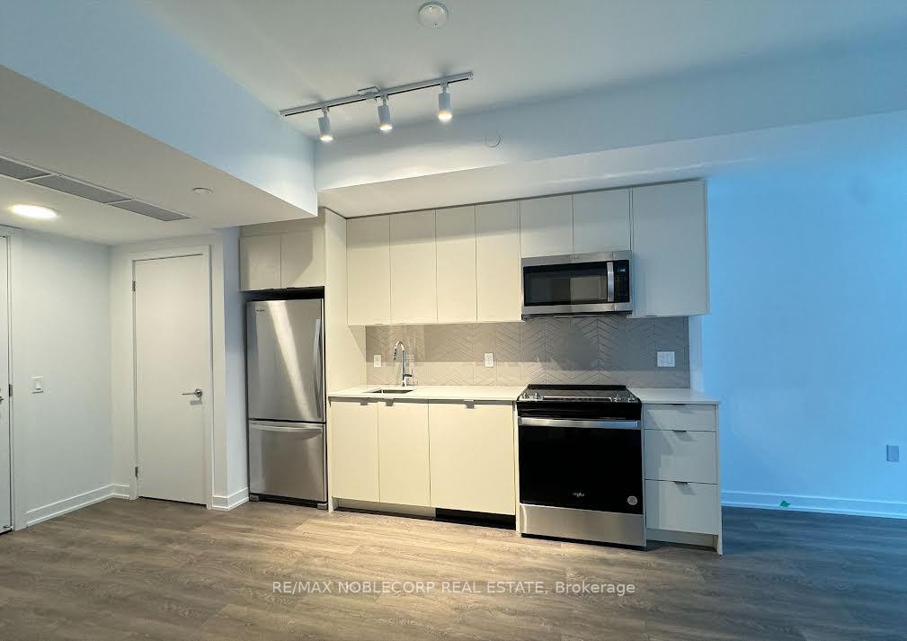 Photo 3 of Unit 337 D, 1614 Charles Street, Whitby, Port Whitby — HOMEH