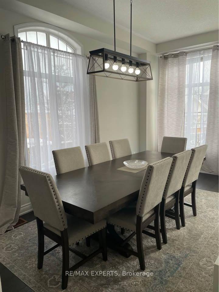 Photo 5 of 59 Cornell Park Avenue, Markham, Cornell — HOMEH