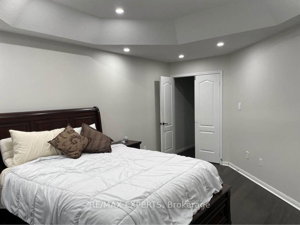 Photo 9 of 59 Cornell Park Avenue, Markham, Cornell — HOMEH