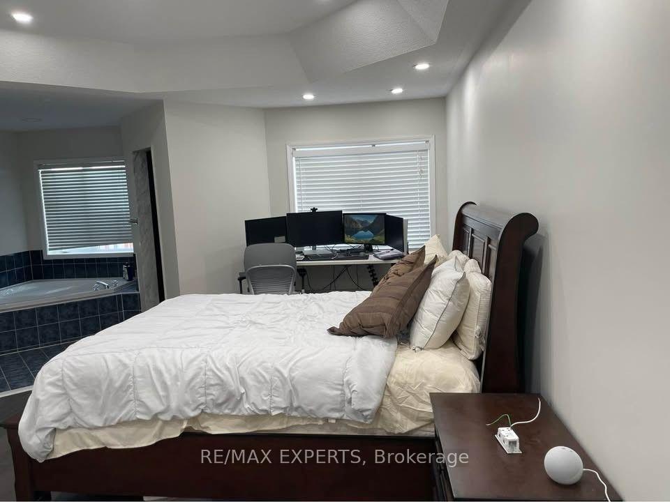 Photo 10 of 59 Cornell Park Avenue, Markham, Cornell — HOMEH