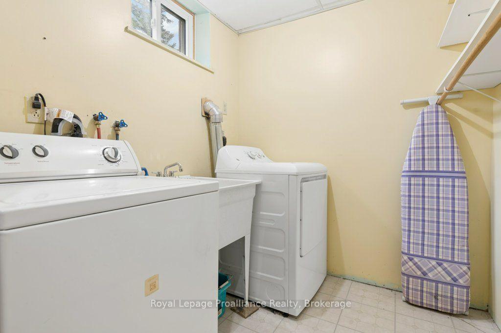 Photo 36 of 8 Panter Circle, Belleville, Belleville Ward — HOMEH