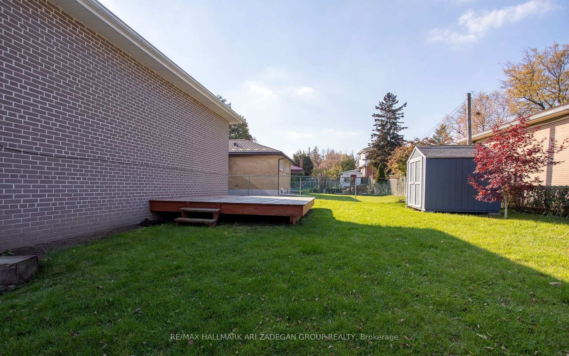 Photo 33 of 210 Harrygan Crescent, Richmond Hill, Mill Pond — HOMEH