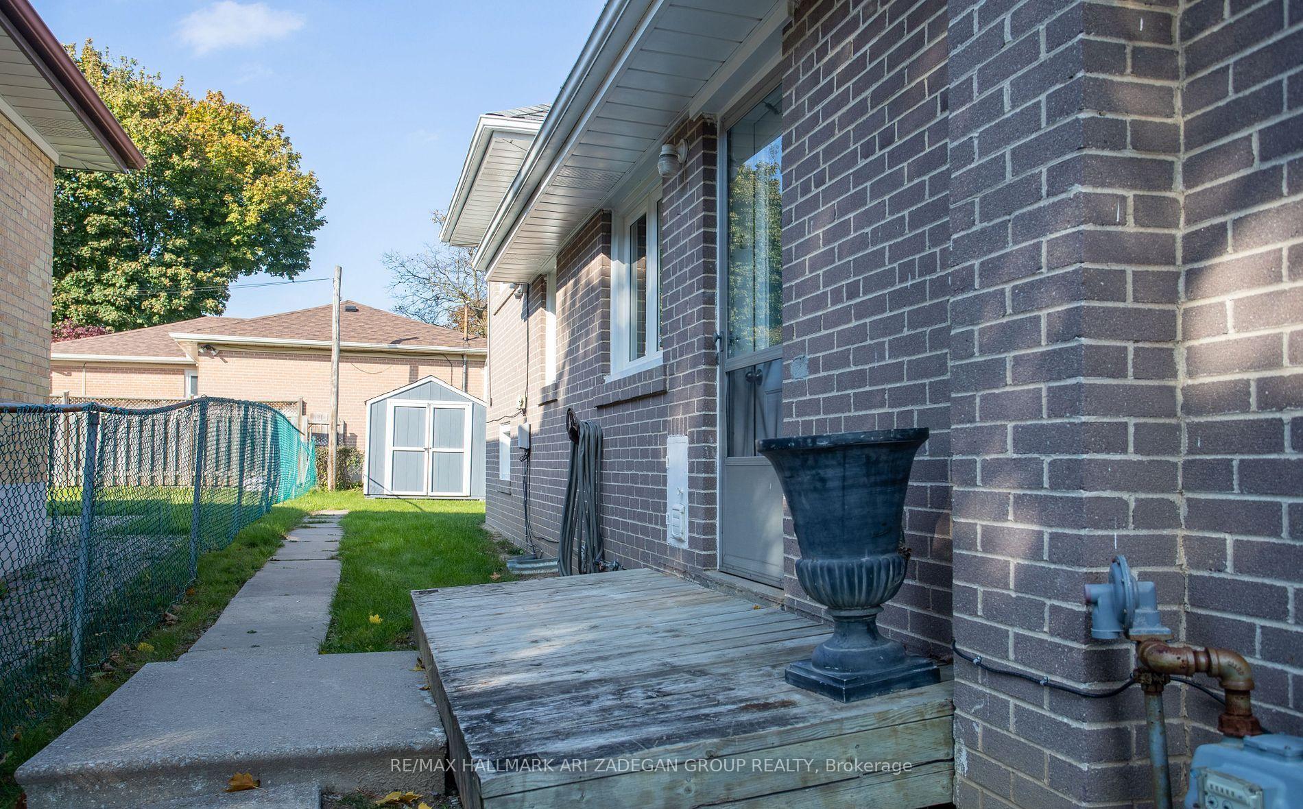 Photo 34 of 210 Harrygan Crescent, Richmond Hill, Mill Pond — HOMEH