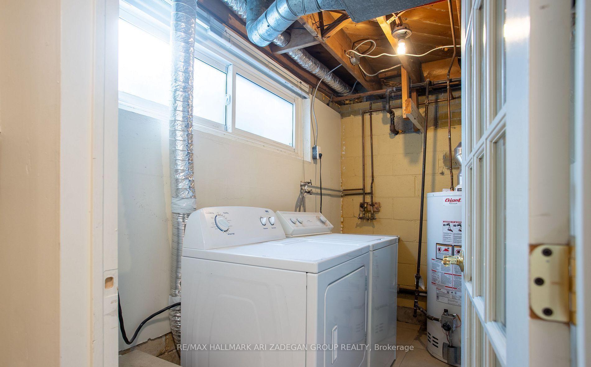Photo 36 of 210 Harrygan Crescent, Richmond Hill, Mill Pond — HOMEH