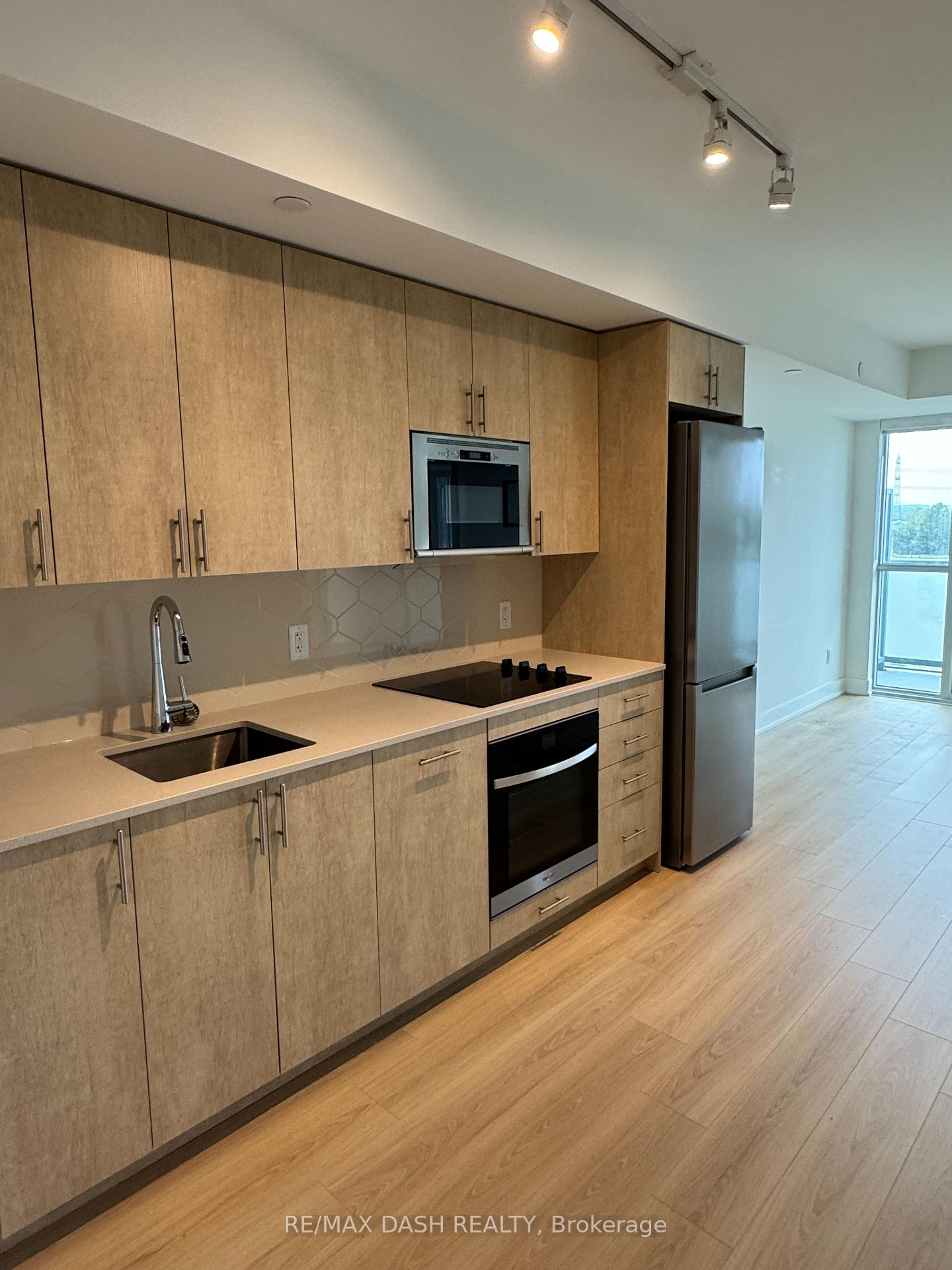 Photo 7 of Unit 736, 2545 Simcoe Street N, Oshawa, Windfields — HOMEH