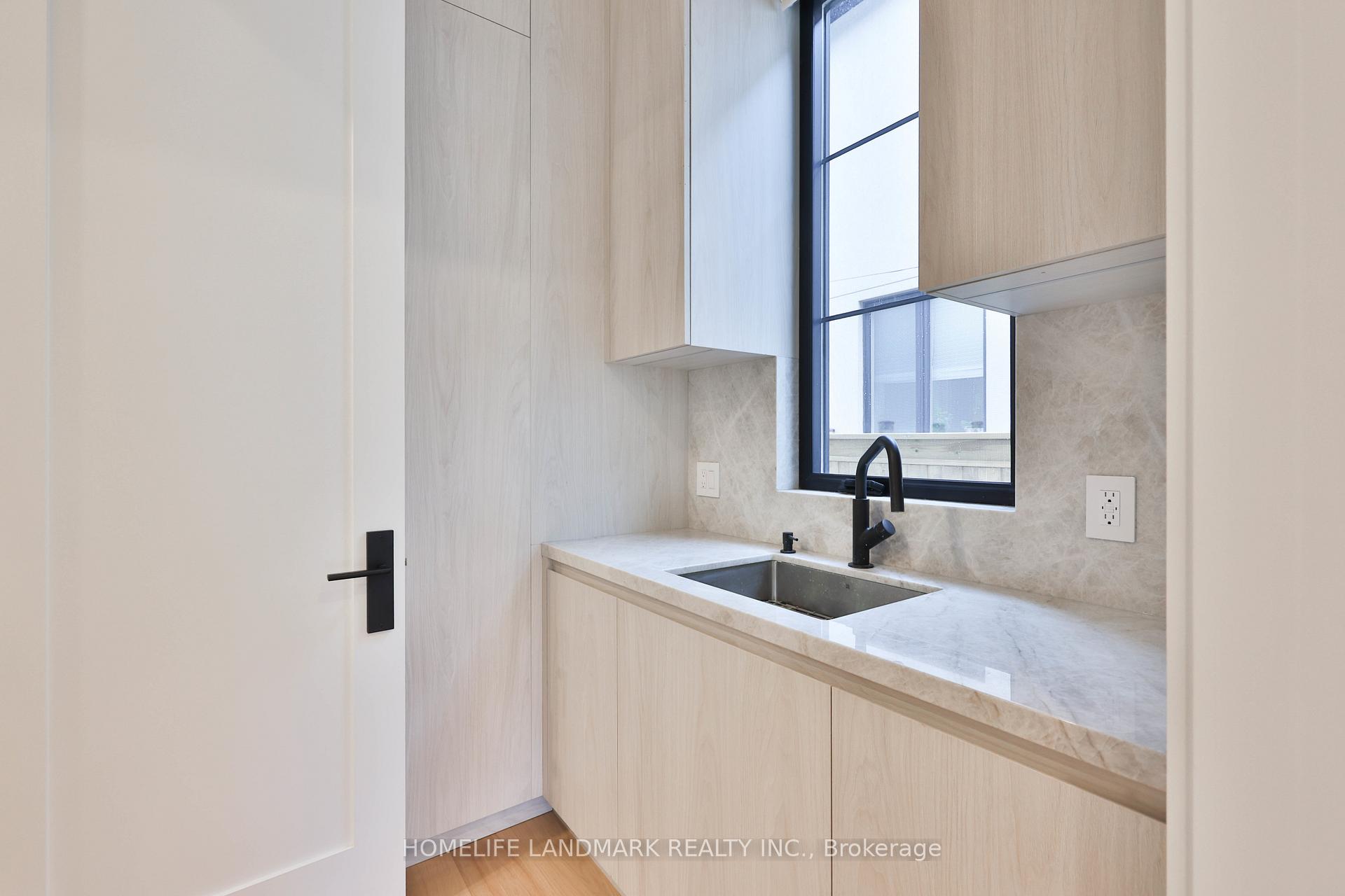 Photo 15 of 12 Bernice Avenue, Etobicoke, Stonegate-Queensway — HOMEH