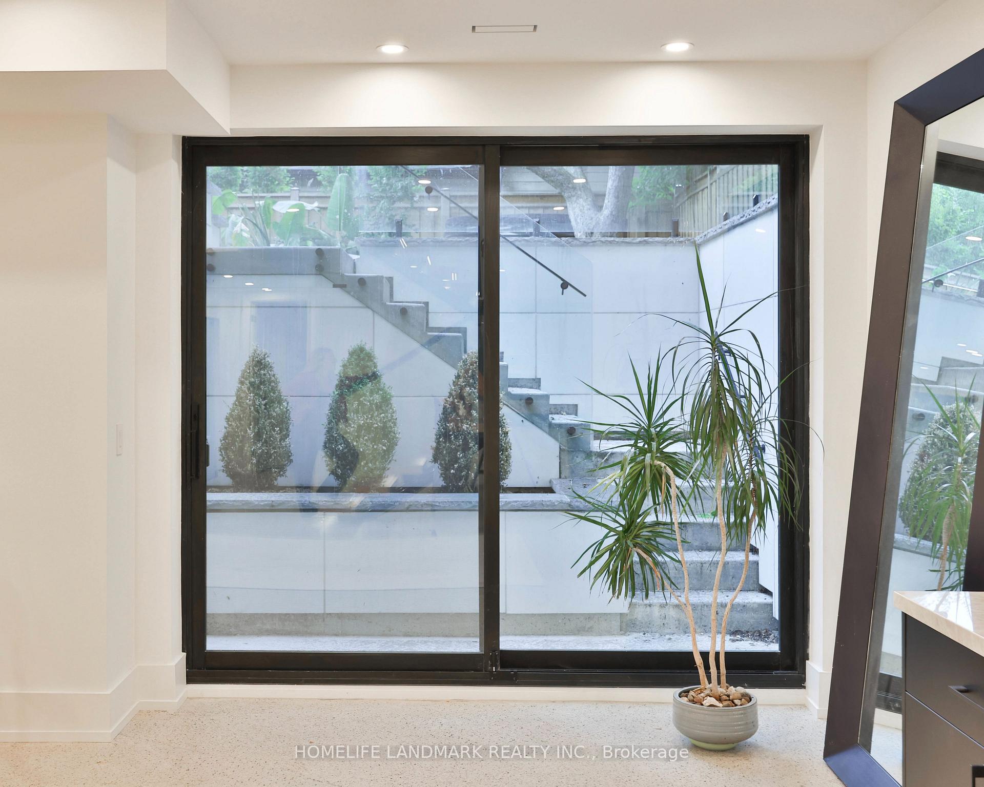 Photo 44 of 12 Bernice Avenue, Etobicoke, Stonegate-Queensway — HOMEH