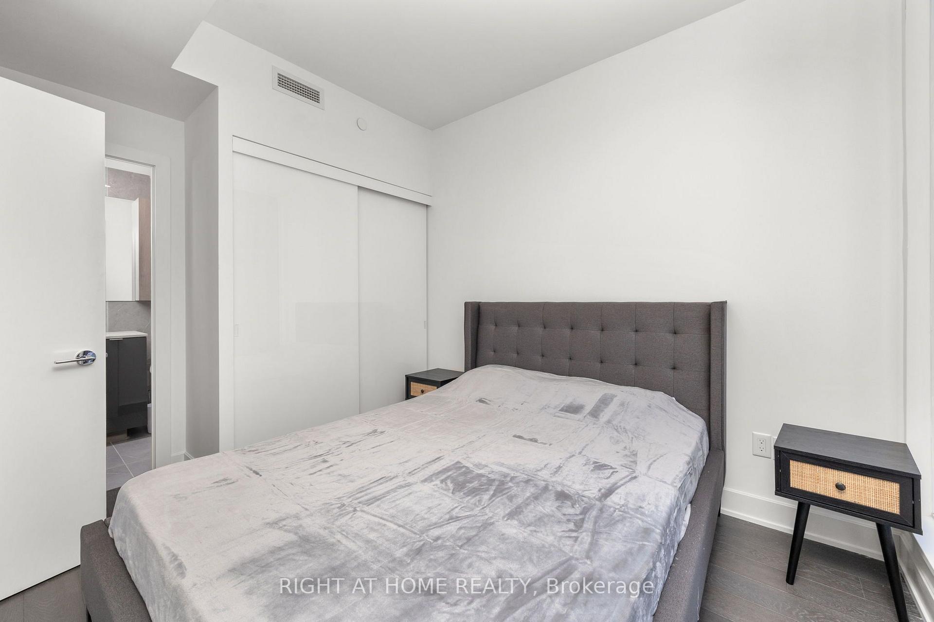 Photo 15 of Unit 3412, 35 Mercer Street, Toronto, Waterfront Communities — HOMEH