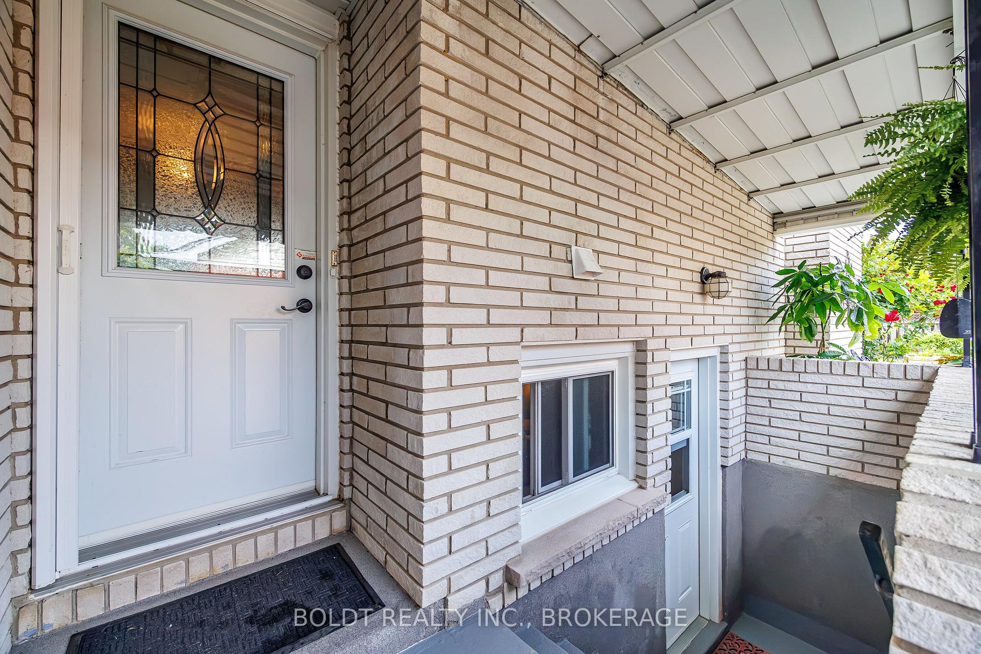 Photo 30 of 17 Chatham Road, St. Catharines, Carlton/Bunting — HOMEH