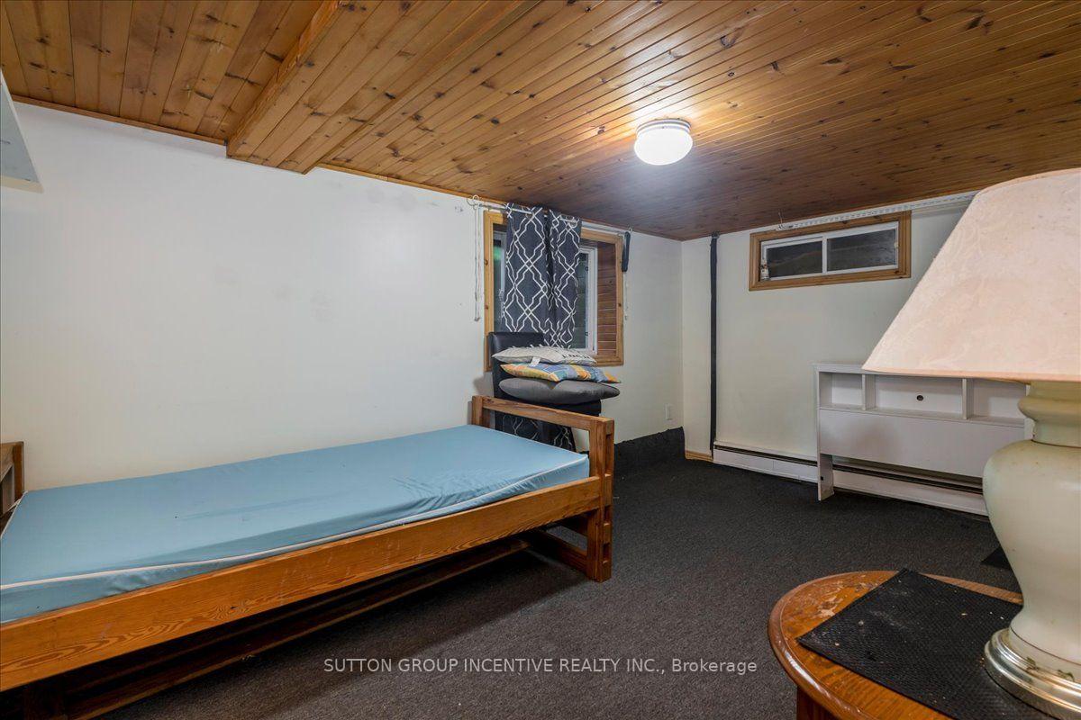 Photo 15 of 159 Toronto Street, Bracebridge — HOMEH