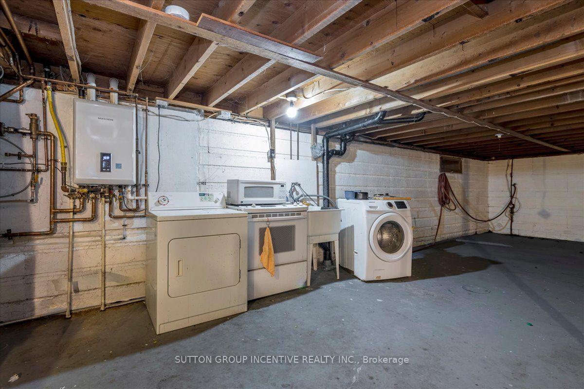 Photo 17 of 159 Toronto Street, Bracebridge — HOMEH
