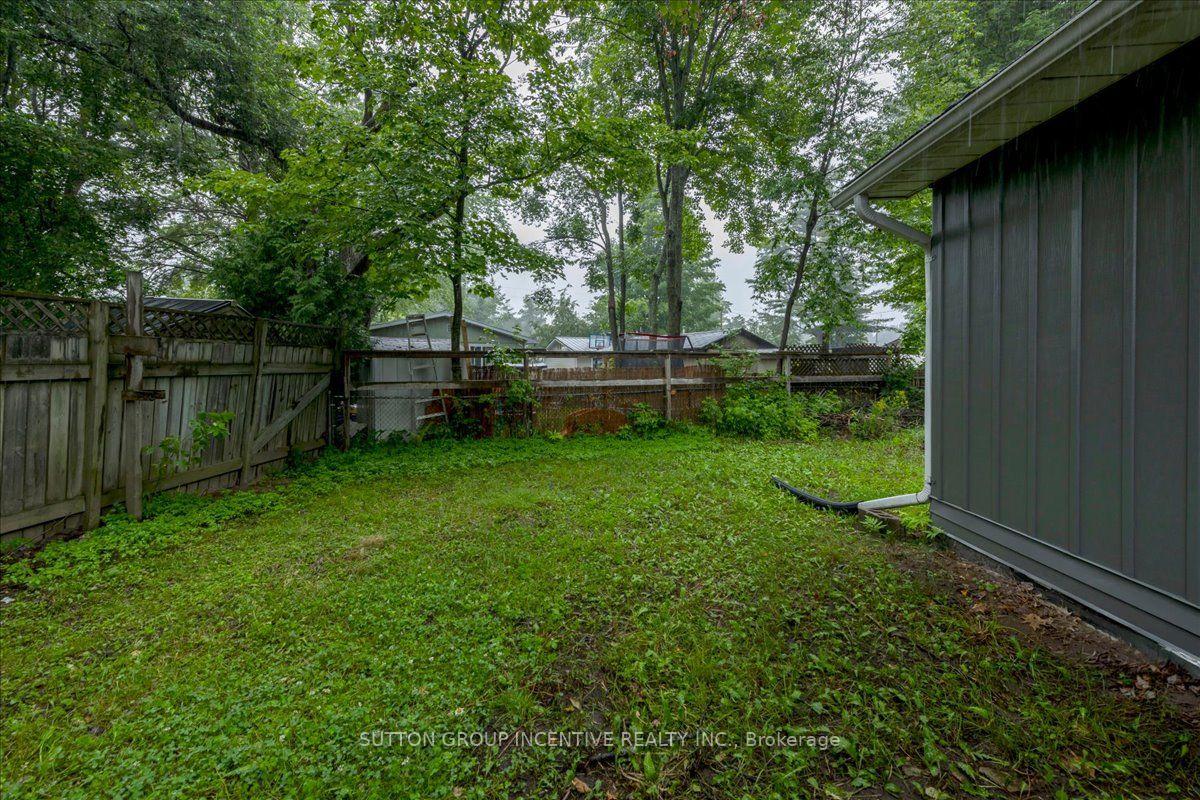 Photo 18 of 159 Toronto Street, Bracebridge — HOMEH