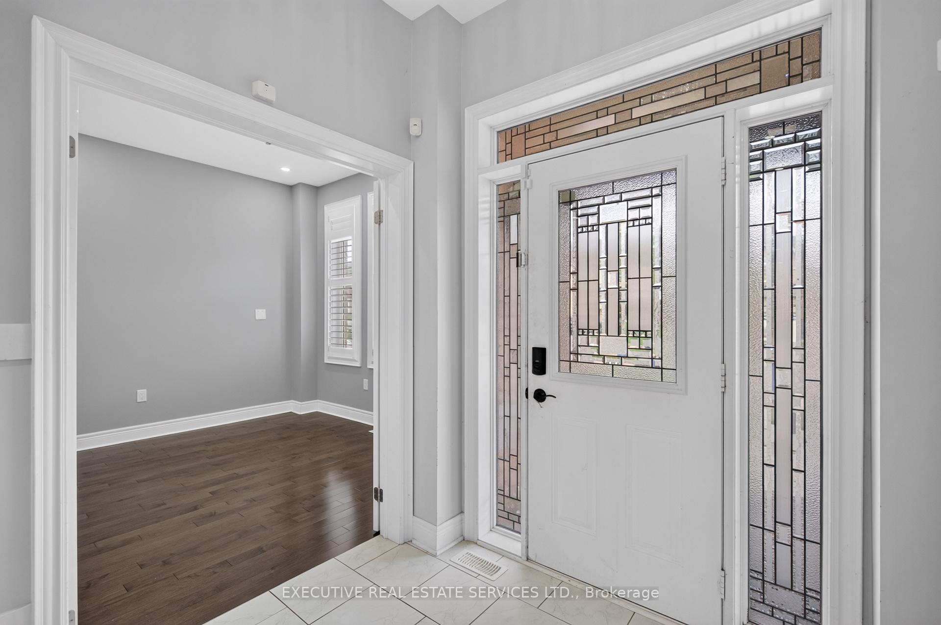 Photo 8 of Unit Upper, 4 Teal Crest Circle, Brampton, Credit Valley — HOMEH