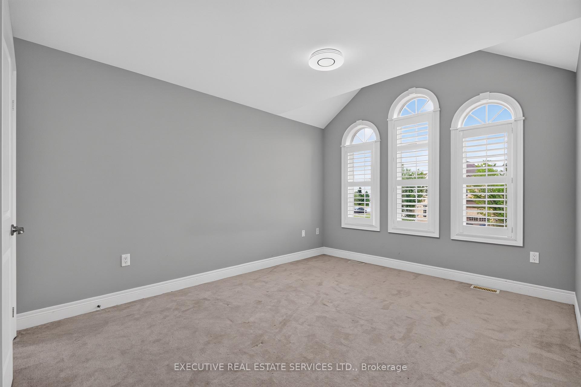 Photo 36 of Unit Upper, 4 Teal Crest Circle, Brampton, Credit Valley — HOMEH