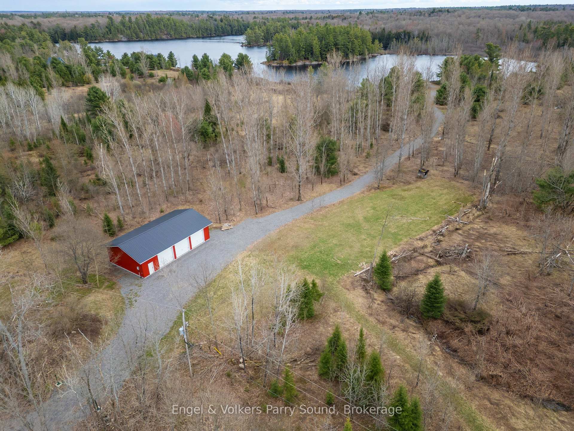 Photo 12 of 185 Loch Erne Road, McDougall — HOMEH