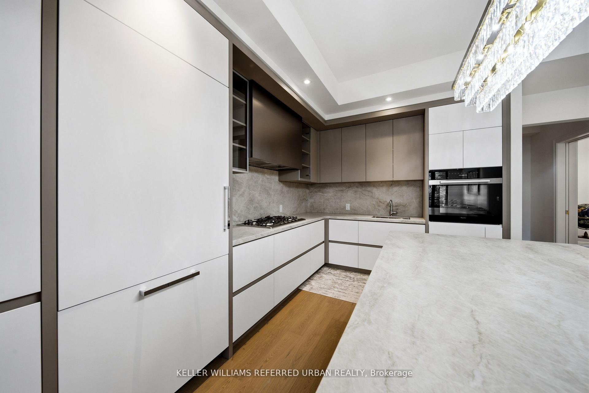 Photo 15 of Unit 313, 2 Forest Hill Road, Toronto, Forest Hill South — HOMEH