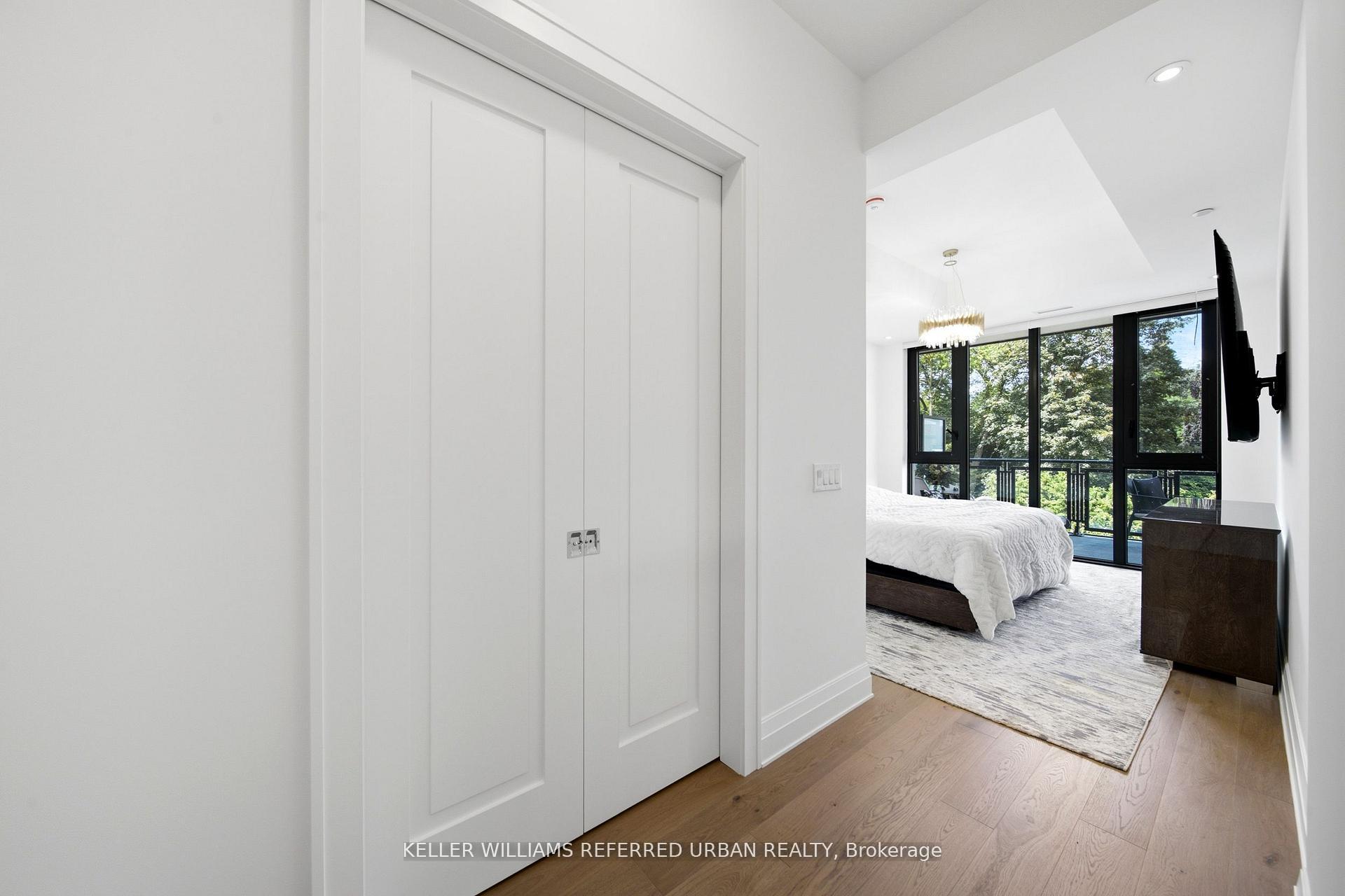 Photo 33 of Unit 313, 2 Forest Hill Road, Toronto, Forest Hill South — HOMEH