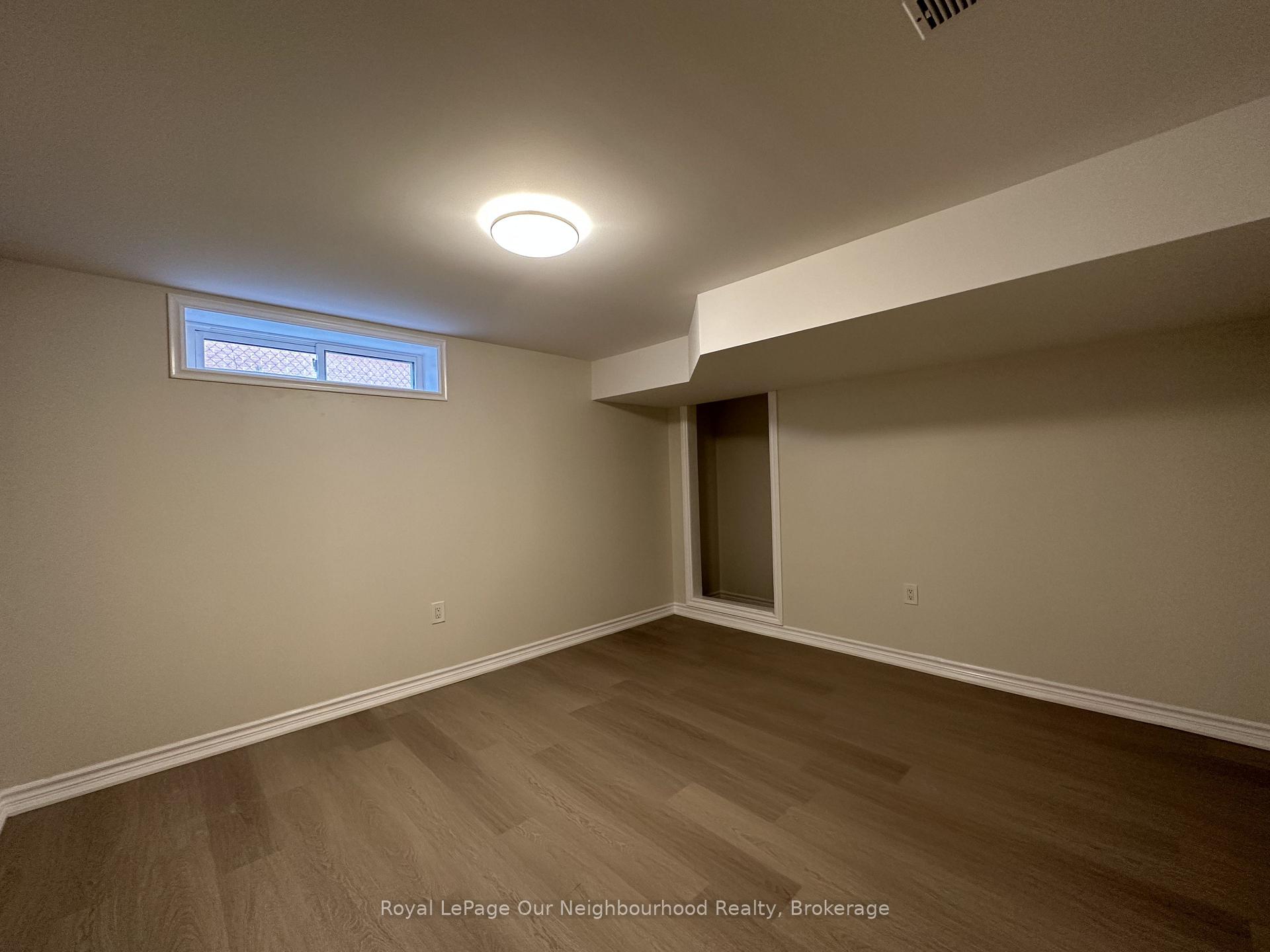 Photo 14 of Unit Bsmt, 122 Sanderling Crescent, Kawartha Lakes, Lindsay — HOMEH