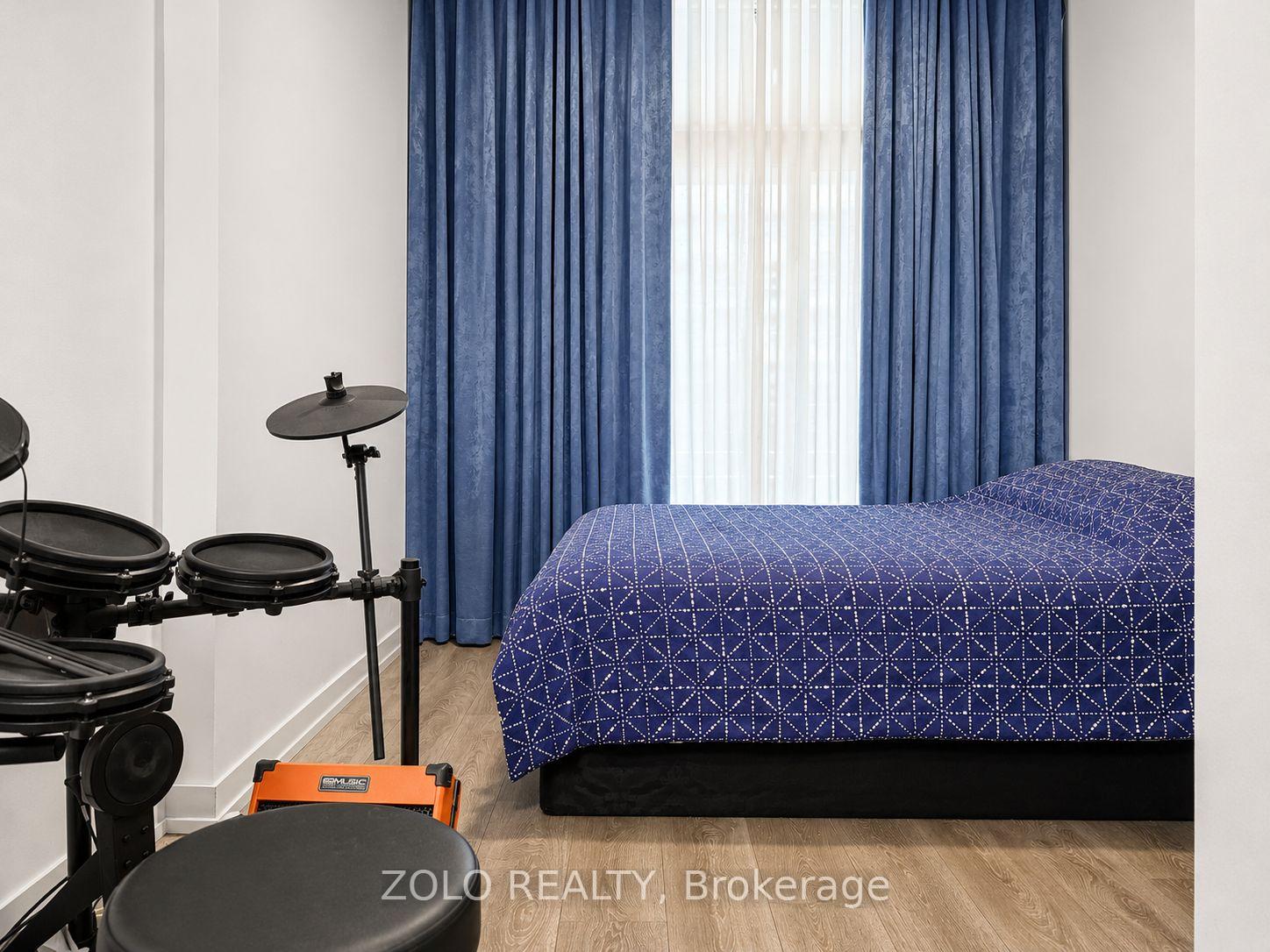 Photo 9 of Unit 121, 8 Beverley Glen Boulevard, Vaughan, Beverley Glen — HOMEH