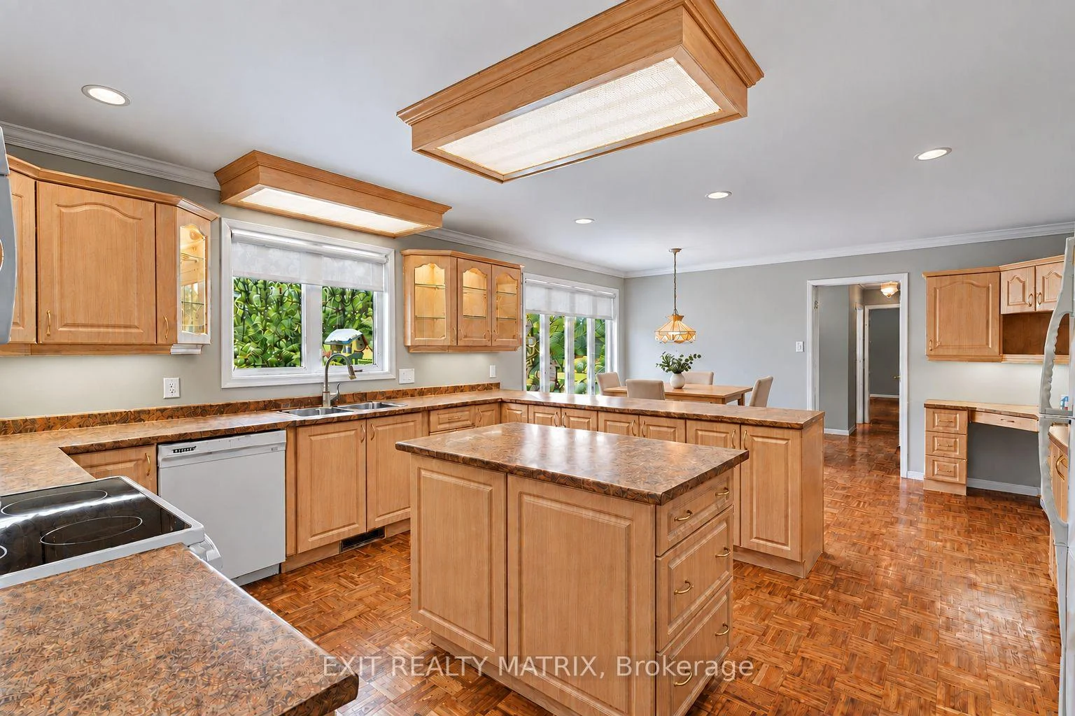 Photo 16 of 8329 Rodney Farm Drive, Ottawa, Osgoode Twp North of Reg Rd 6 — HOMEH
