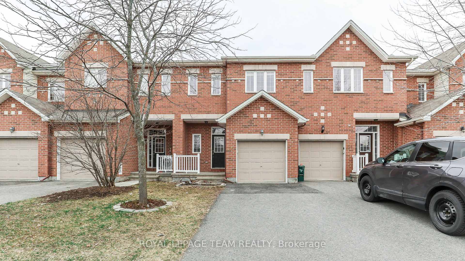Photo 2 of 119 Bridgestone Drive, Ottawa, Kanata - Emerald Meadows/Trailwest — HOMEH