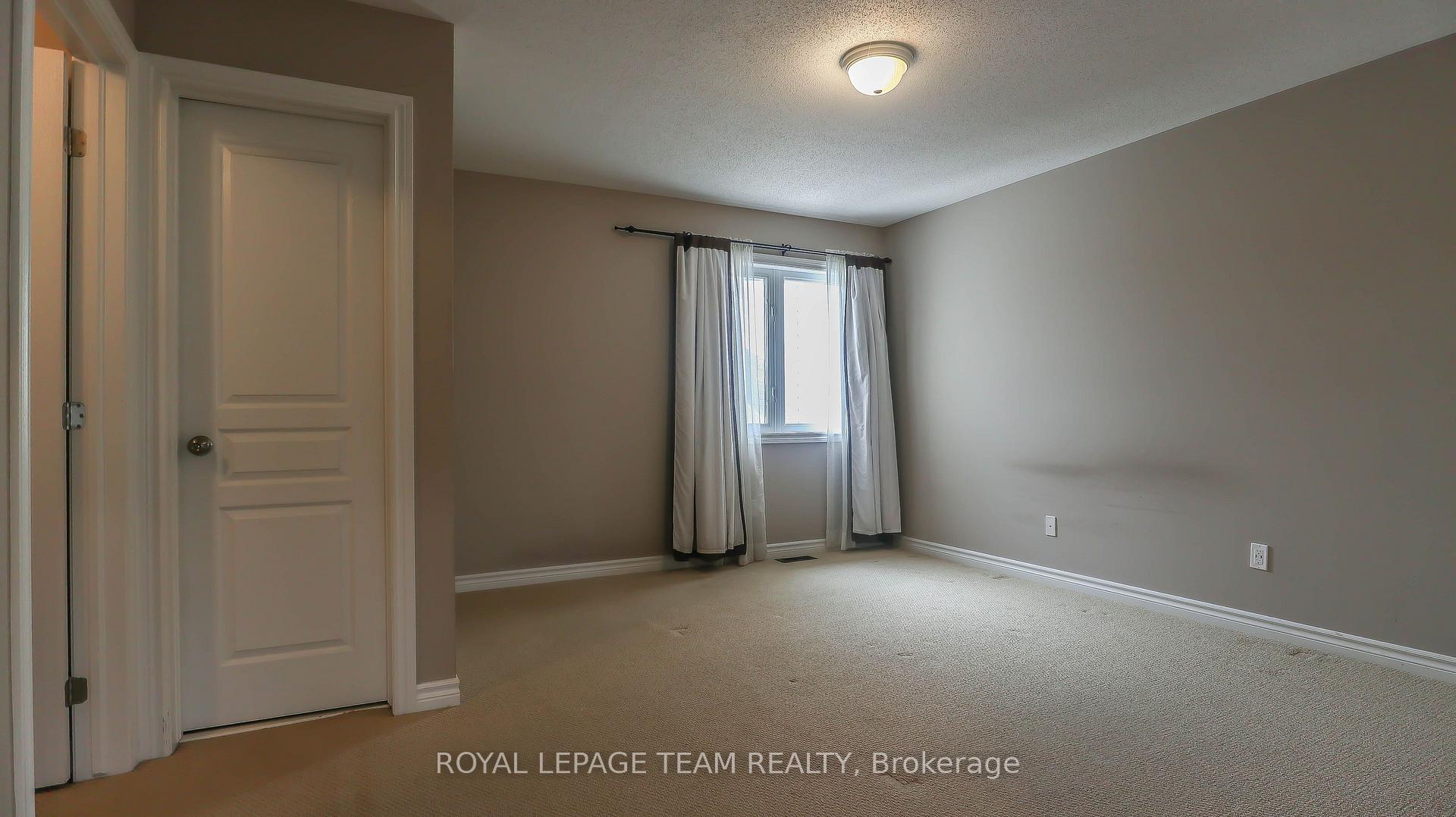 Photo 32 of 119 Bridgestone Drive, Ottawa, Kanata - Emerald Meadows/Trailwest — HOMEH