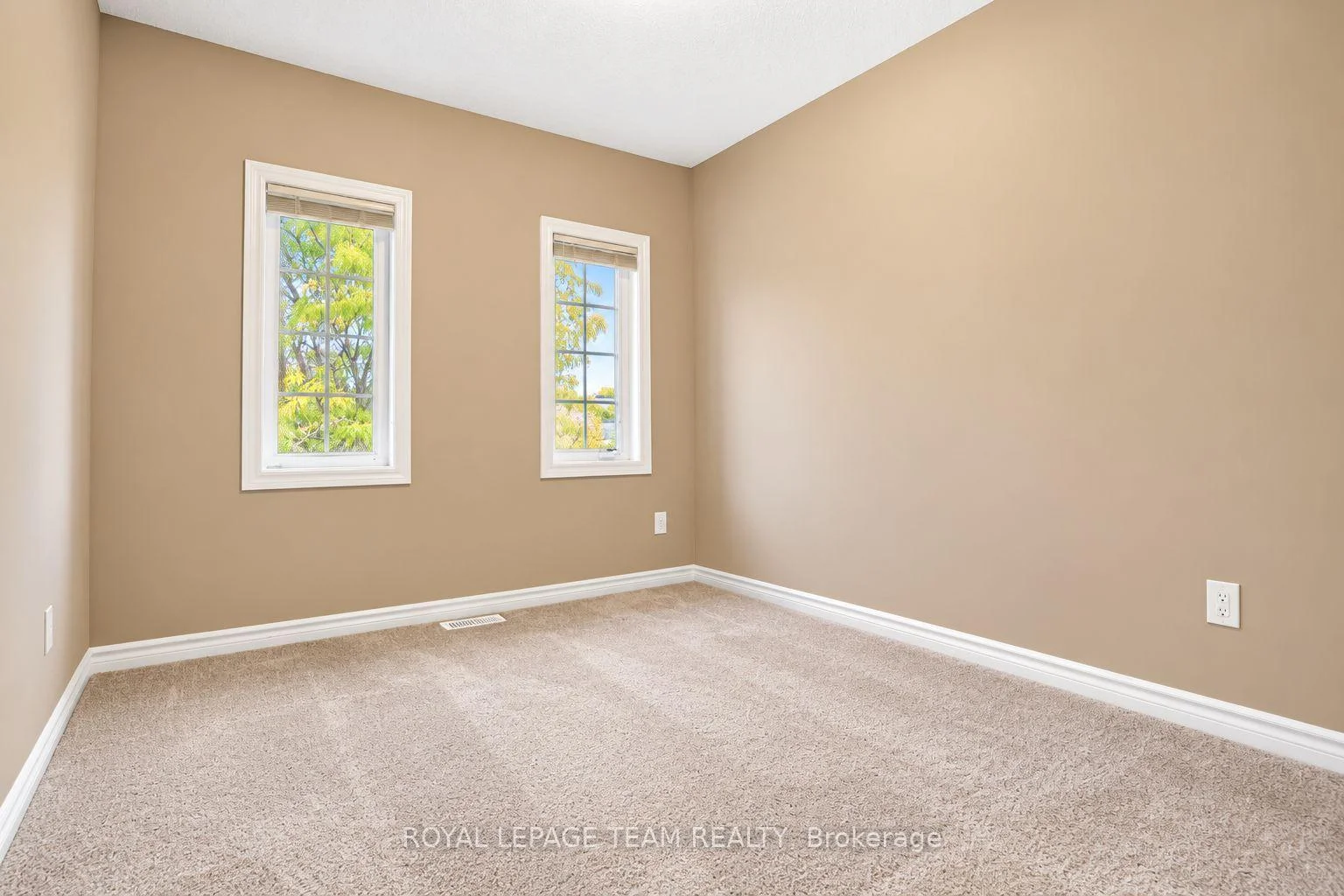 Photo 35 of 119 Bridgestone Drive, Ottawa, Kanata - Emerald Meadows/Trailwest — HOMEH