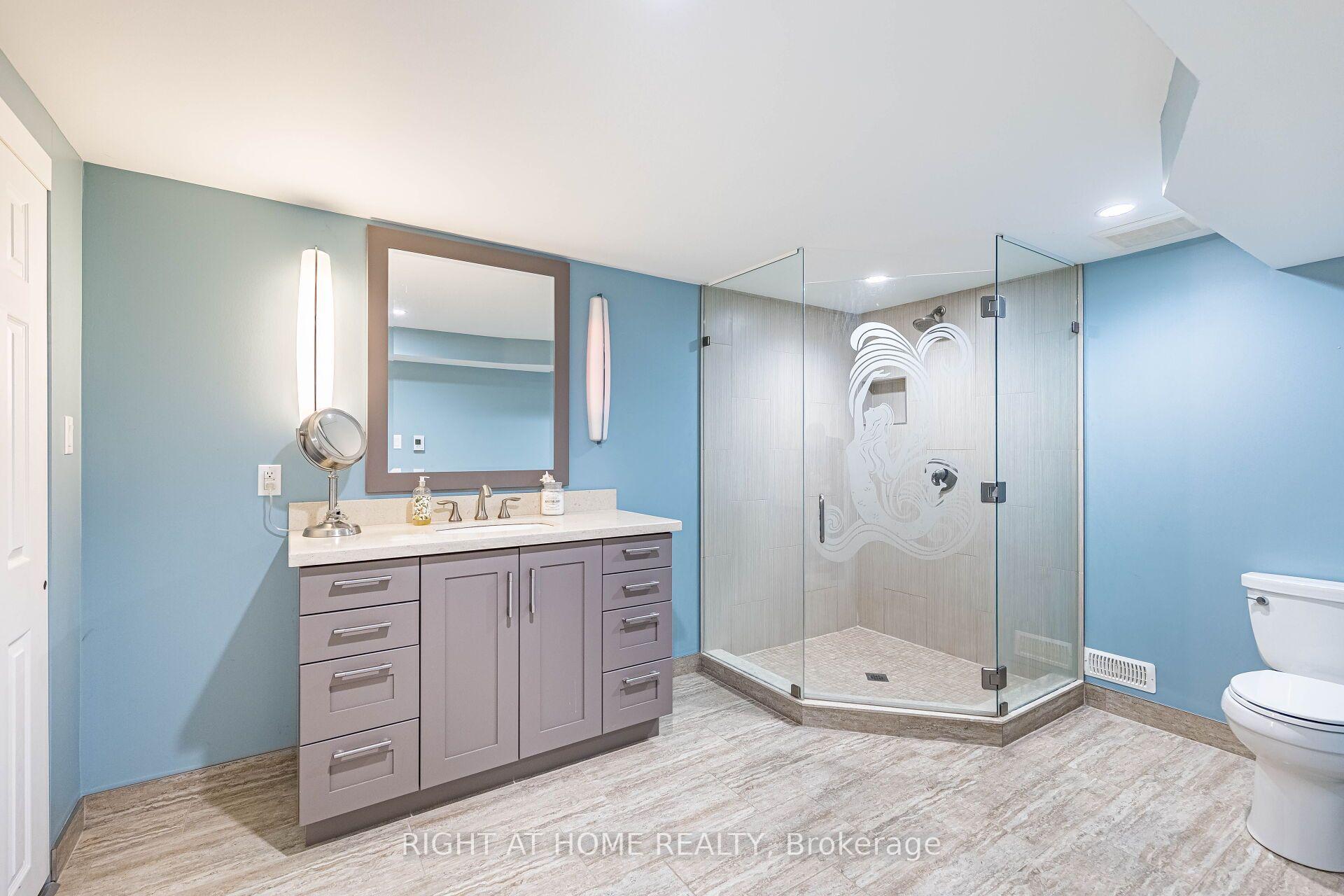 Photo 38 of 1941 Four Seasons Drive, Burlington, Tyandaga — HOMEH
