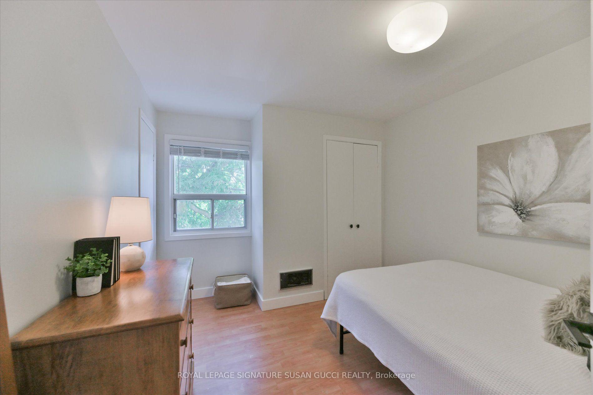 Photo 31 of 2 Sutherland Avenue, Toronto, Crescent Town — HOMEH