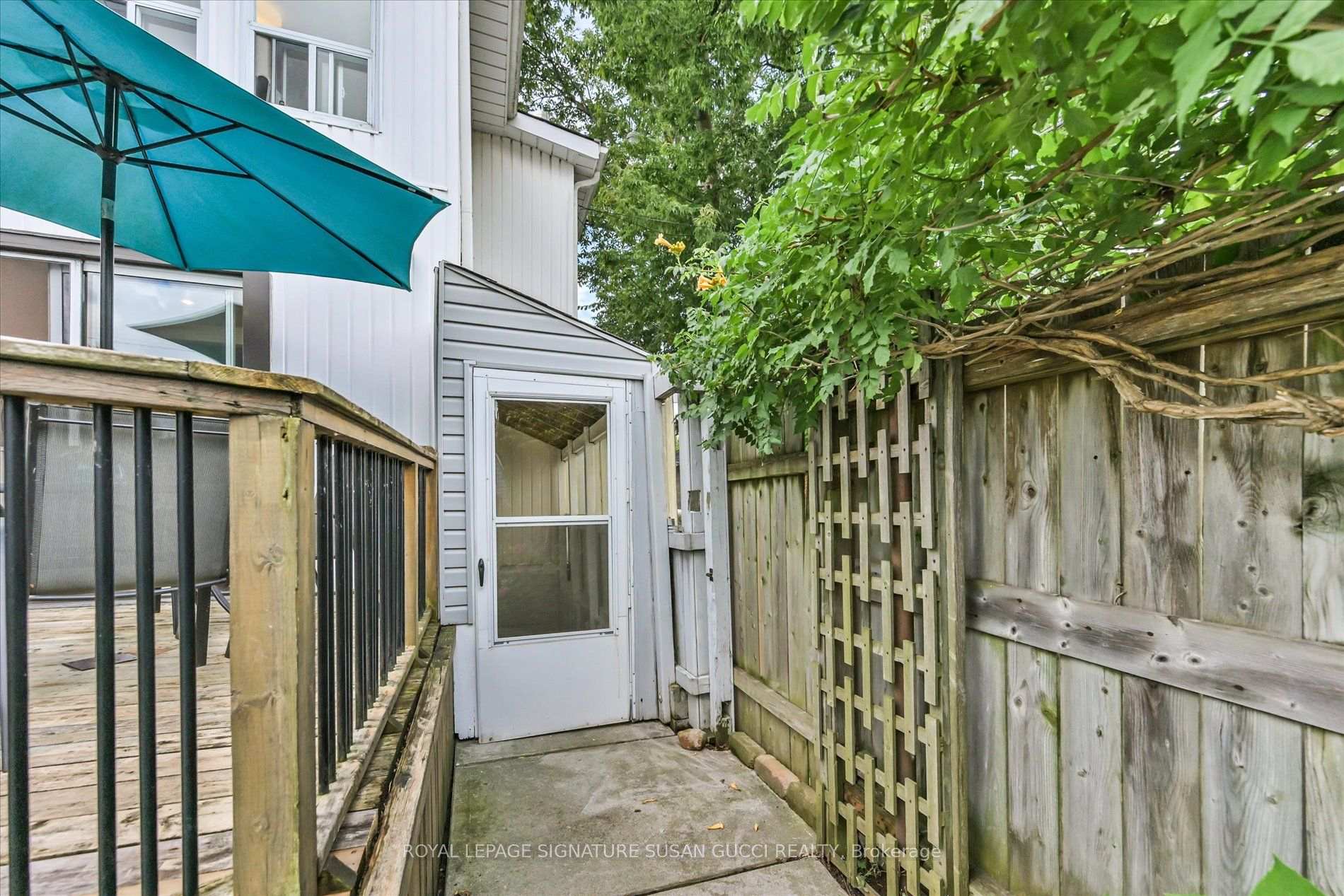 Photo 33 of 2 Sutherland Avenue, Toronto, Crescent Town — HOMEH
