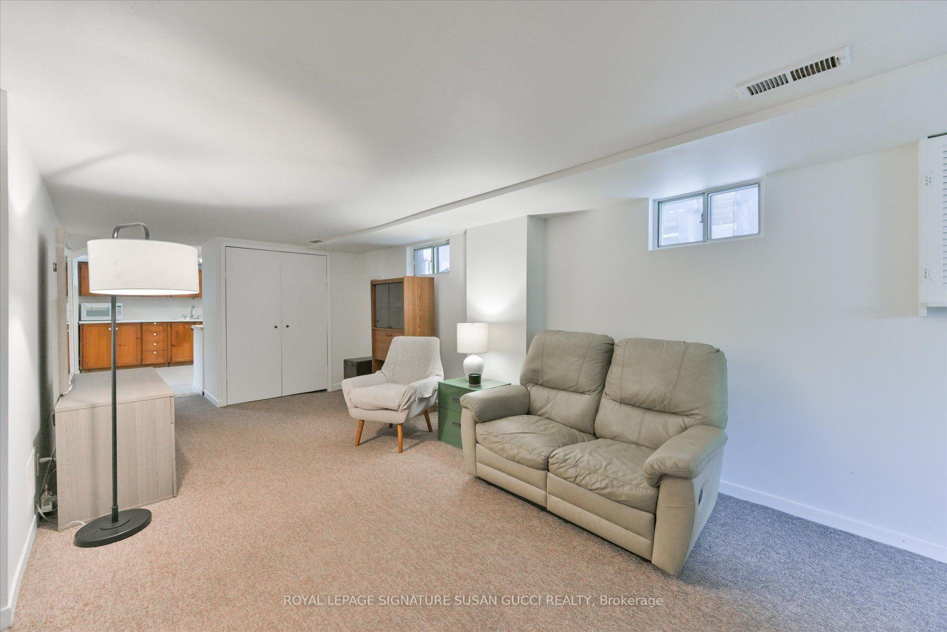 Photo 38 of 2 Sutherland Avenue, Toronto, Crescent Town — HOMEH