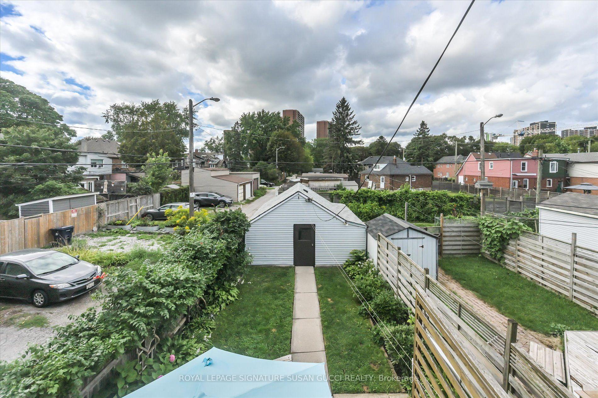 Photo 47 of 2 Sutherland Avenue, Toronto, Crescent Town — HOMEH