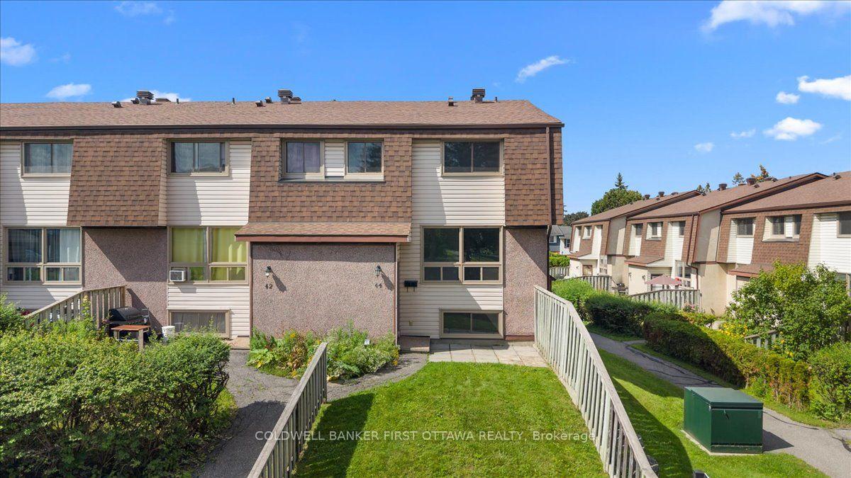 Photo 1 of Unit 44, 2640 Draper Avenue, Ottawa, Redwood Park — HOMEH