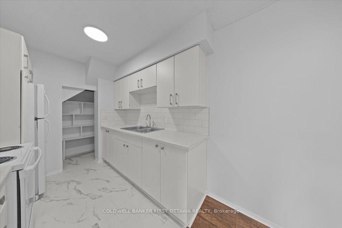 Photo 13 of Unit 44, 2640 Draper Avenue, Ottawa, Redwood Park — HOMEH