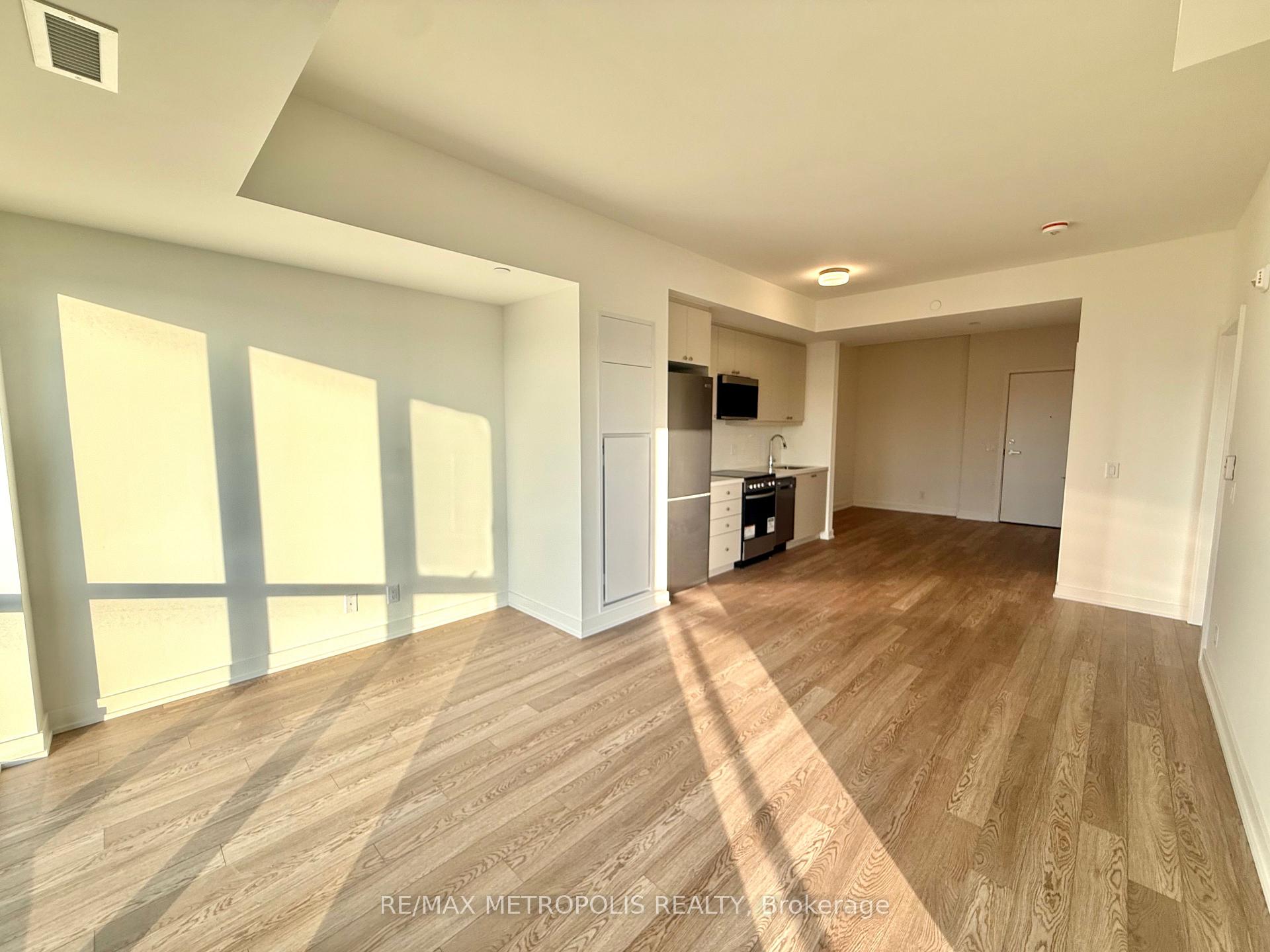 Photo 11 of Unit 814, 51 Clarington Boulevard, Clarington, Bowmanville — HOMEH
