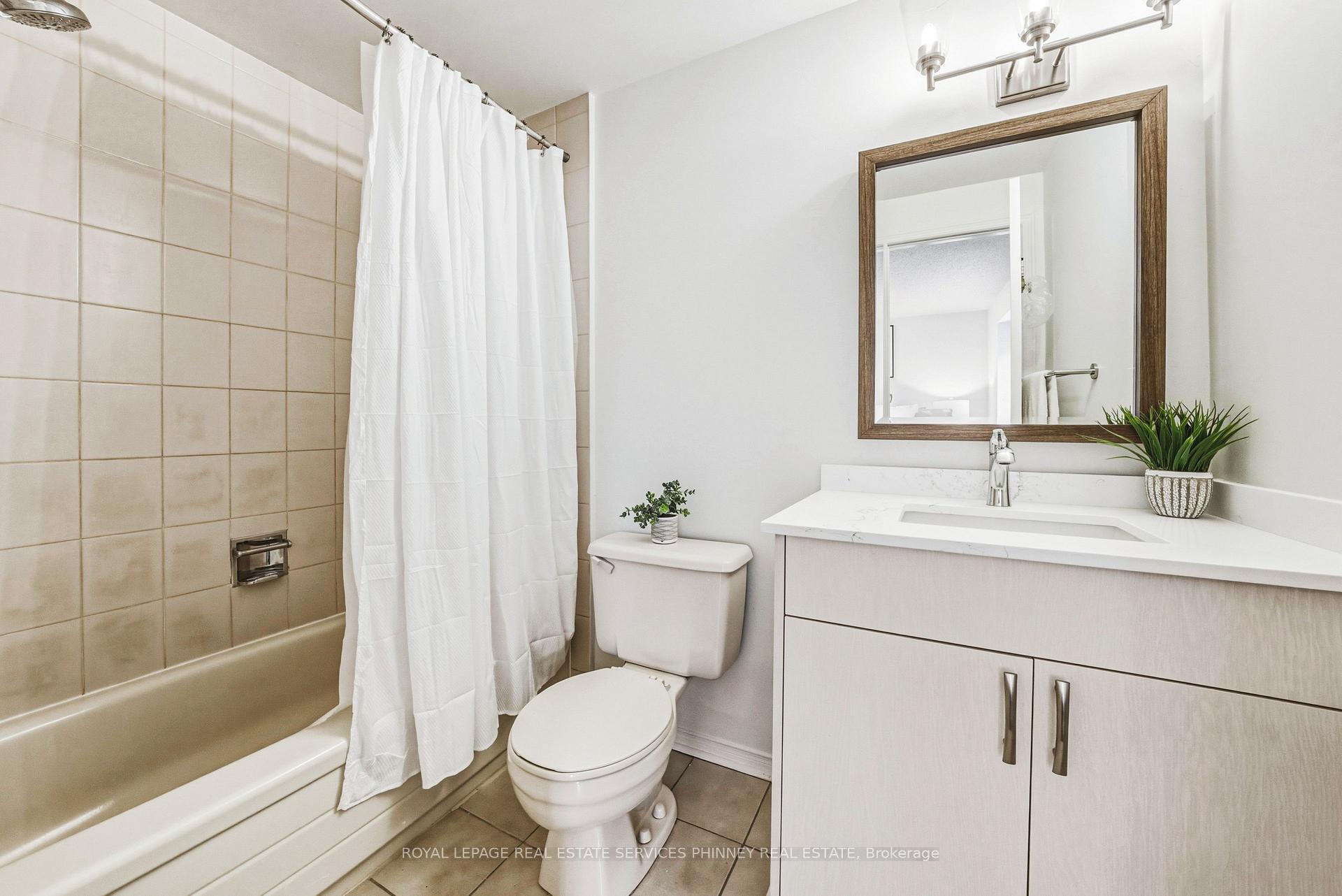 Photo 15 of Unit 28, 3140 Fifth Line W, Mississauga, Erin Mills — HOMEH