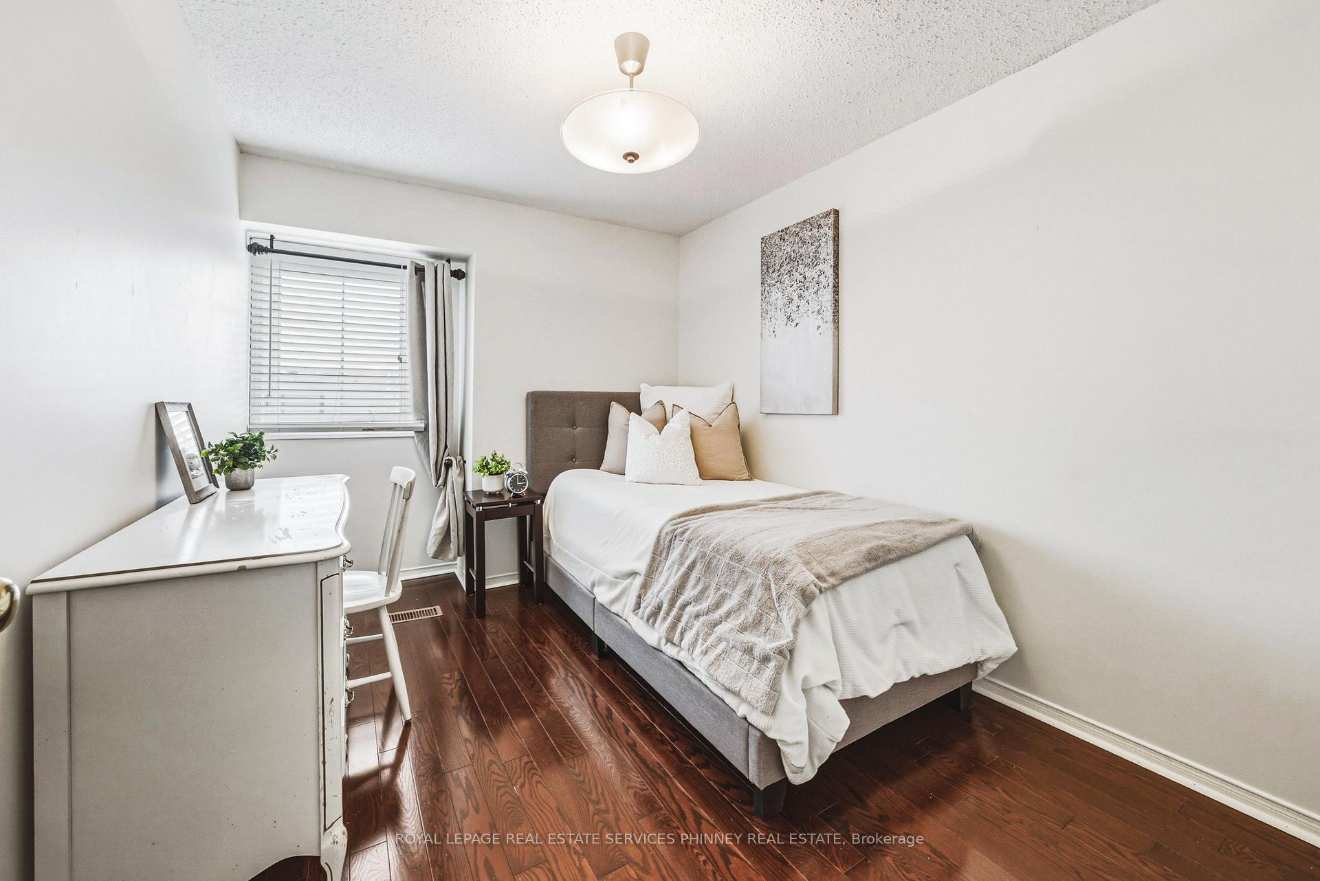 Photo 16 of Unit 28, 3140 Fifth Line W, Mississauga, Erin Mills — HOMEH