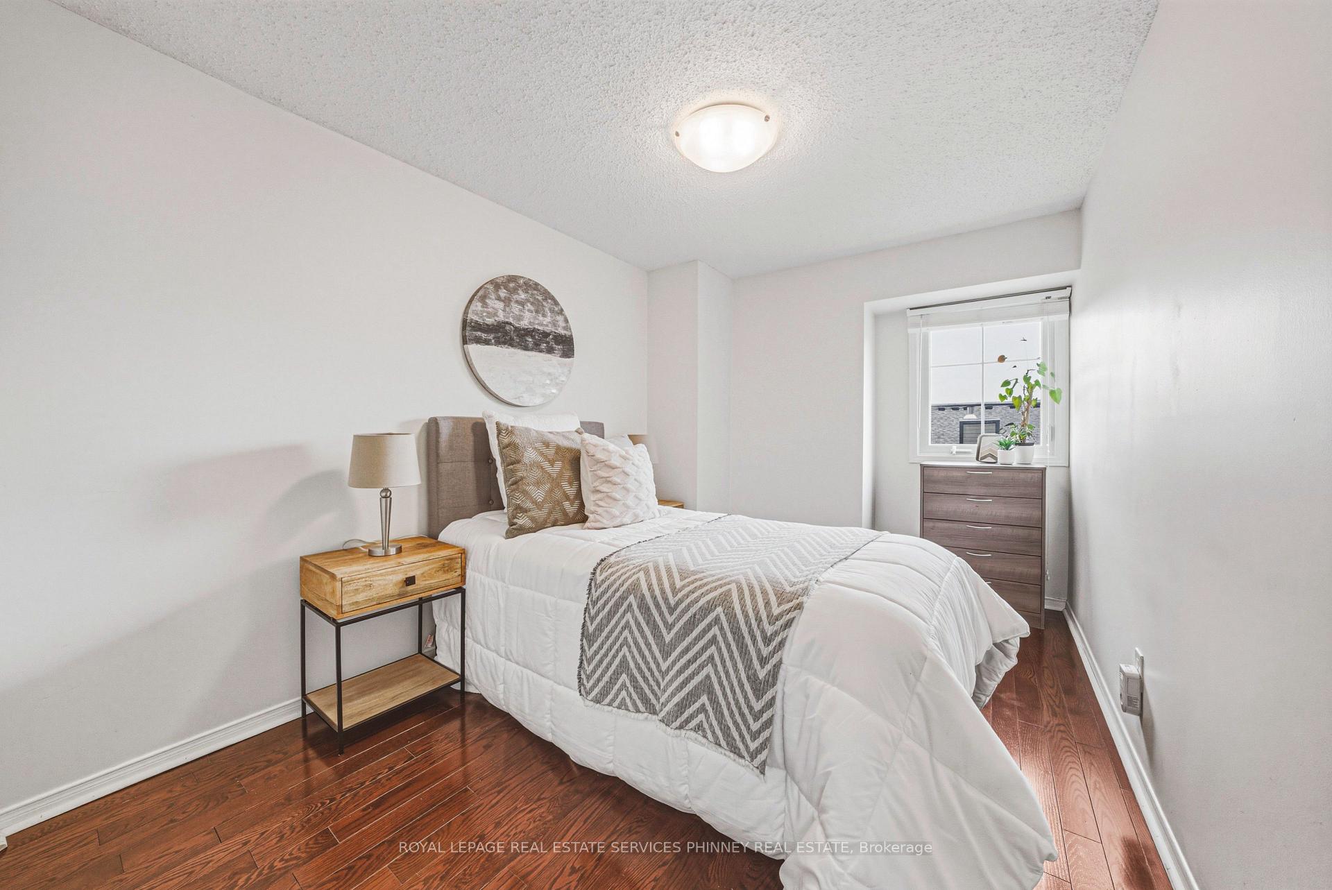 Photo 17 of Unit 28, 3140 Fifth Line W, Mississauga, Erin Mills — HOMEH