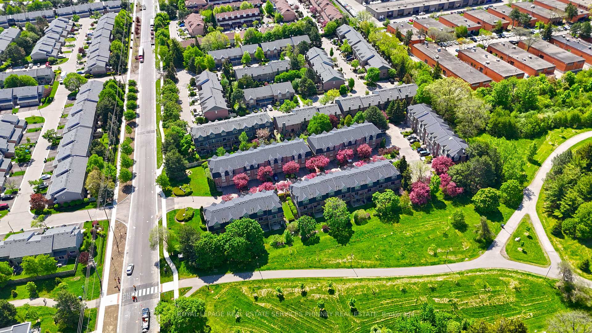 Photo 29 of Unit 28, 3140 Fifth Line W, Mississauga, Erin Mills — HOMEH
