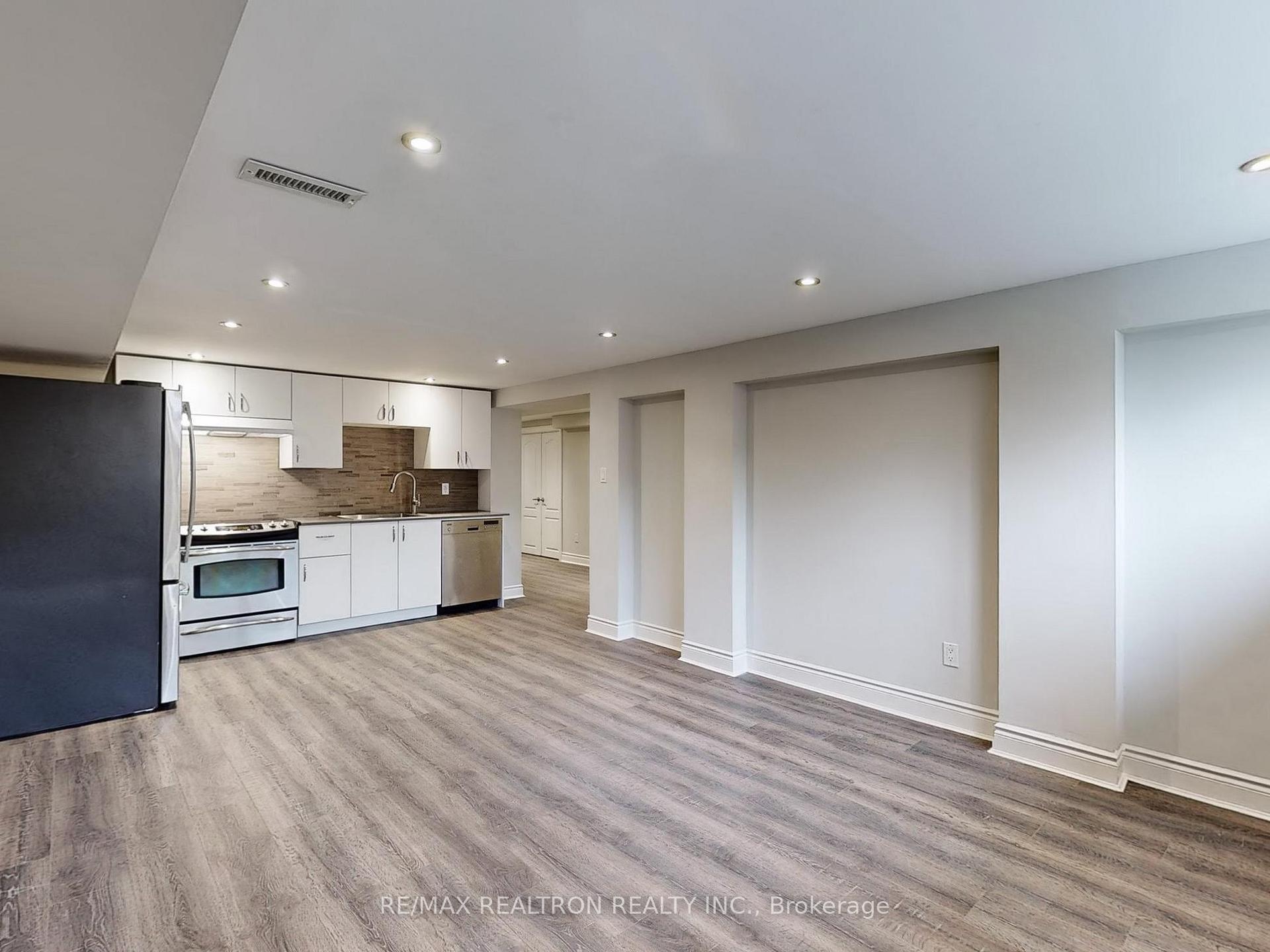 Photo 6 of Unit Bsmt, 49 Exbury Road, North York, Downsview-Roding-CFB — HOMEH