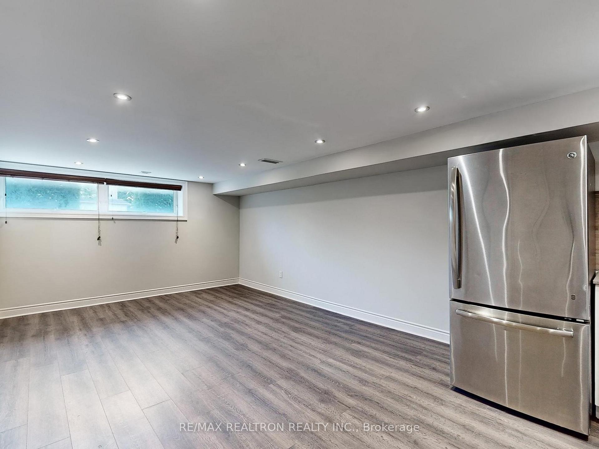 Photo 9 of Unit Bsmt, 49 Exbury Road, North York, Downsview-Roding-CFB — HOMEH