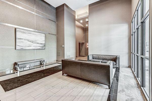Photo 5 of Unit 503, 2490 Old Bronte Road, Oakville, Westmount — HOMEH