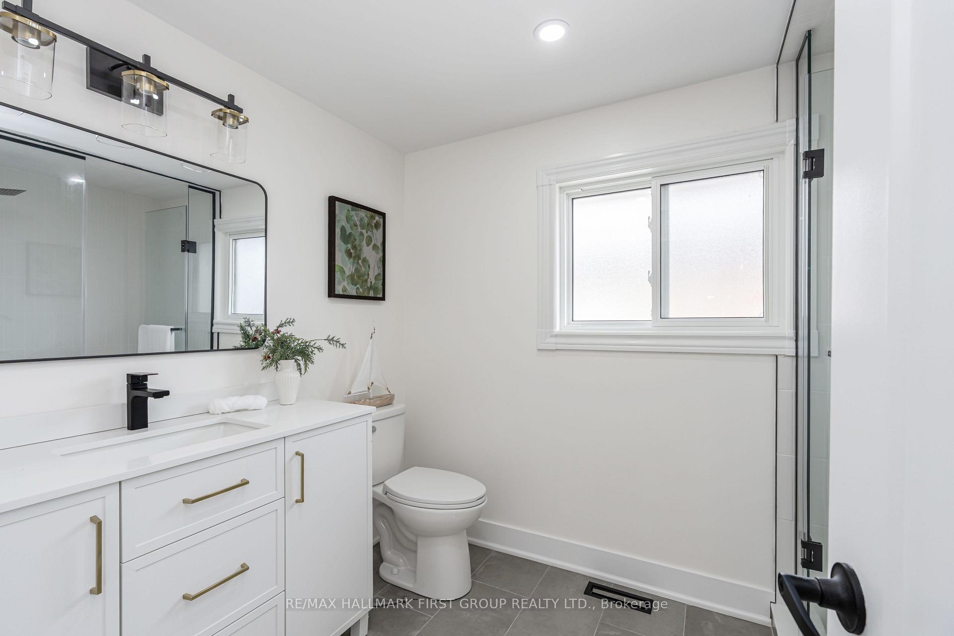 Photo 20 of 969 Applegrove Avenue, Oshawa, Donevan — HOMEH