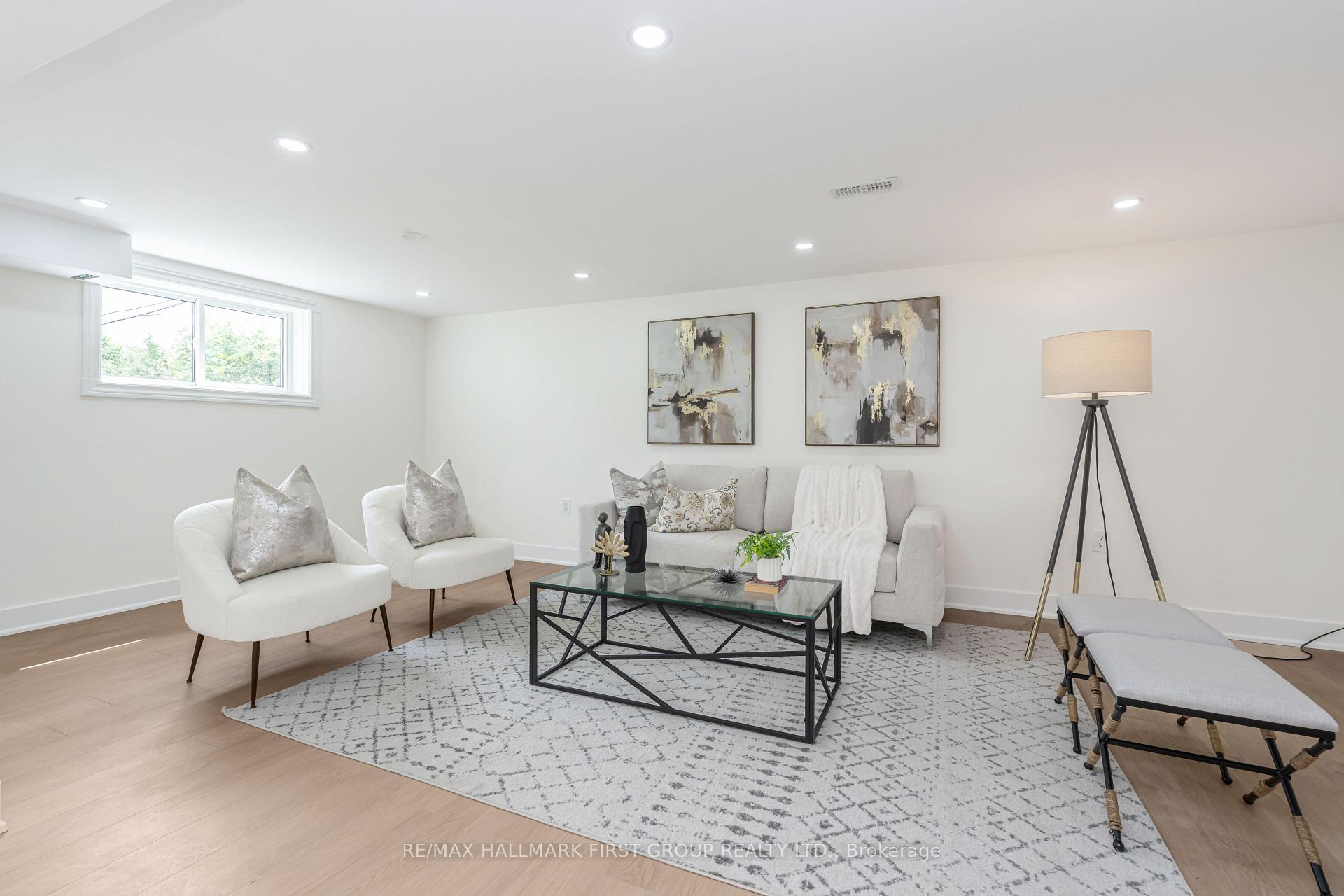 Photo 26 of 969 Applegrove Avenue, Oshawa, Donevan — HOMEH