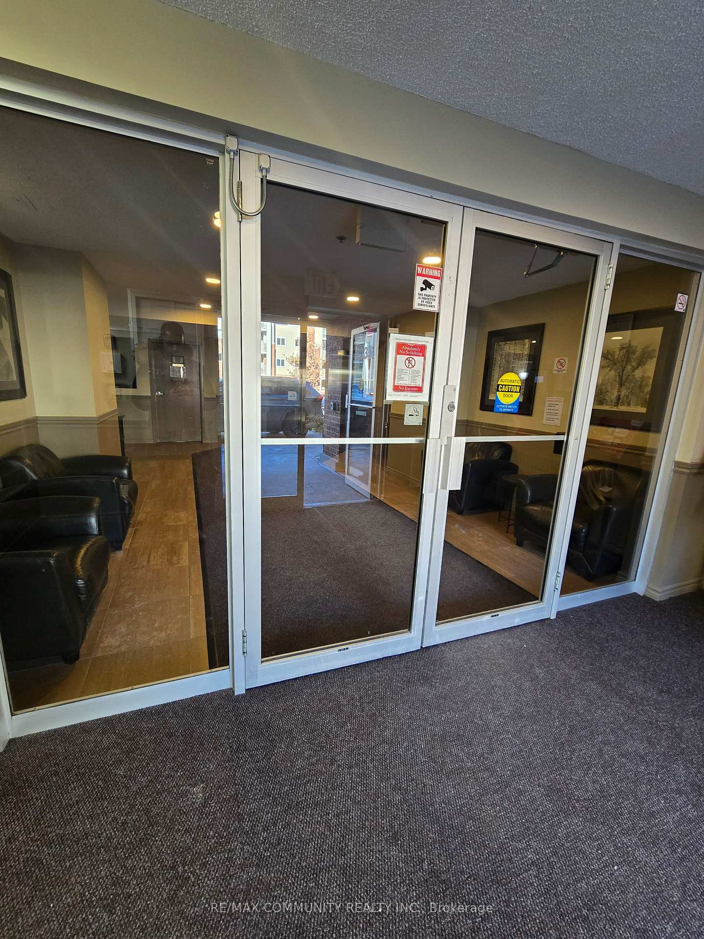 Photo 3 of Unit 214, 5235 Finch Avenue E, Scarborough, Agincourt North — HOMEH