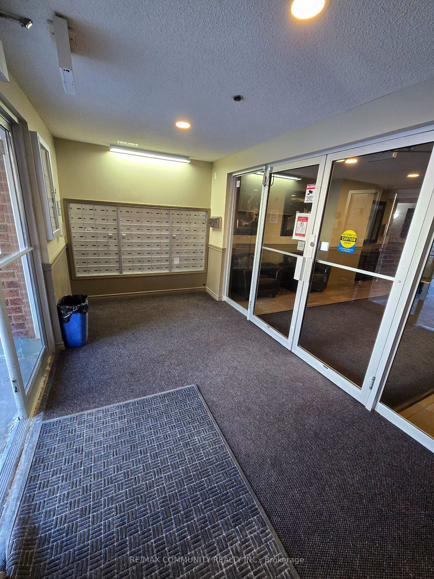 Photo 4 of Unit 214, 5235 Finch Avenue E, Scarborough, Agincourt North — HOMEH